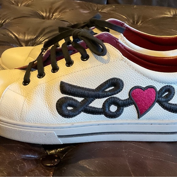 FITS 10-10.5+ BRIGHTON “LOVE ME” SNEAKER - Picture 6 of 10